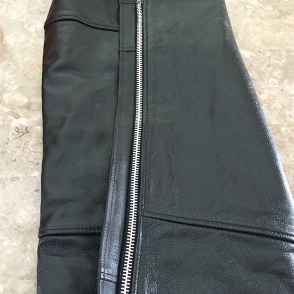 FMC Leather Motorcycle Chaps - Picture 6 of 16